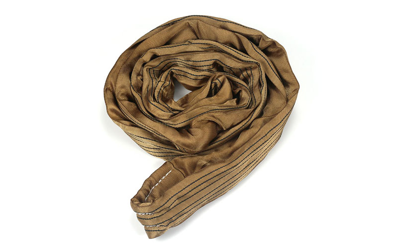 Penggunaan sling pengangkat merupakan hal yang perlu mendapat perhatian